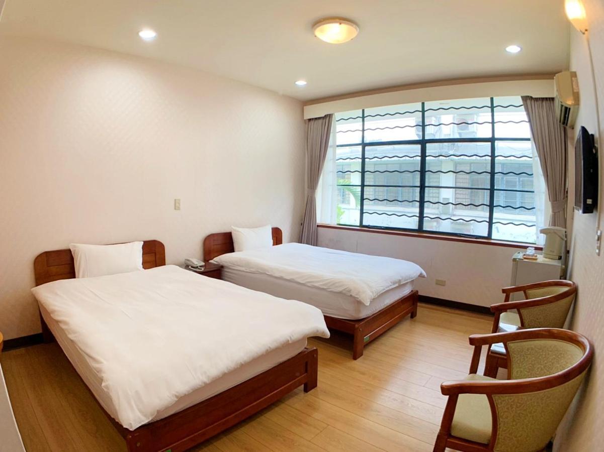 議蘆會館 僅提供參訪住宿 Wufeng (Taichung) Exterior foto